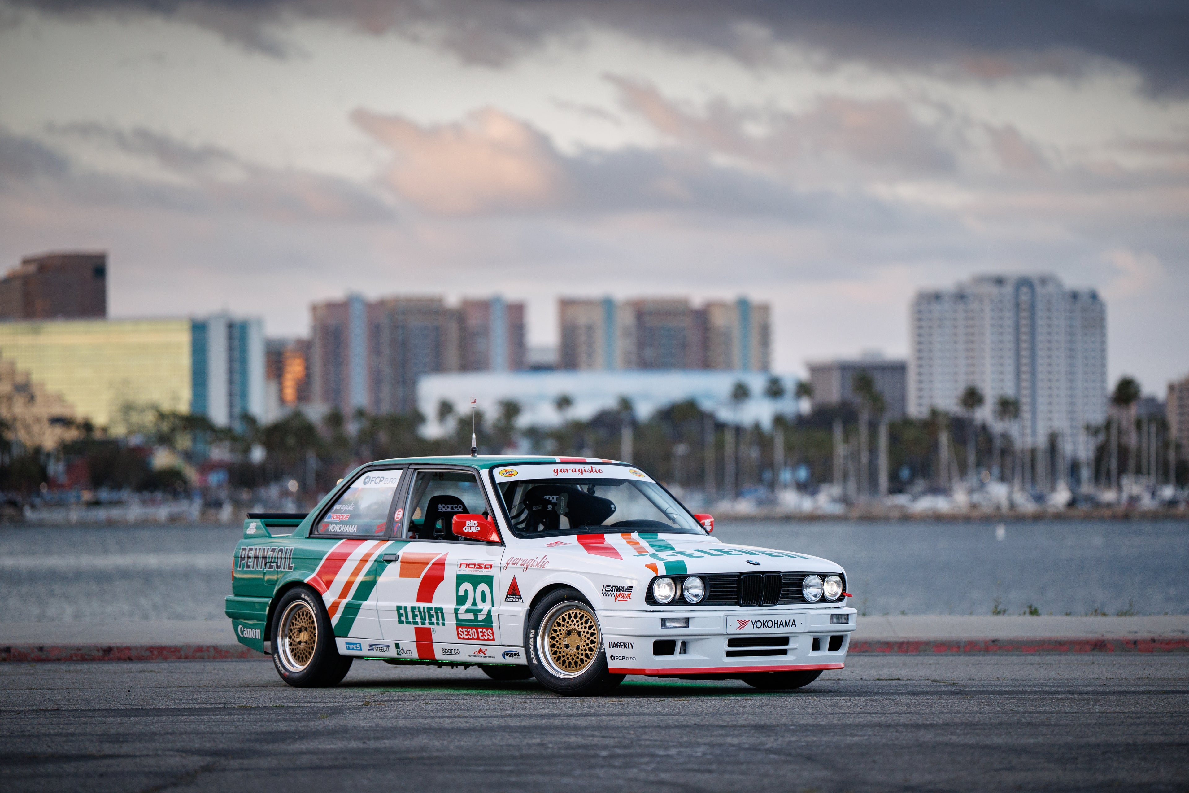 Kaido House x Mini GT 1:64 BMW M3 Kaido Works Larry Chen V1 – USA Exclusive – MiJo Exclusives