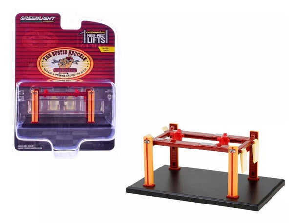 Greenlight - Adjustable Four-Post Lift Busted Knuckle Garage 1:64 Scale