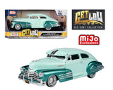 Motormax 1:24 1948 Chevrolet Aereosedan Fleetside Lowrider Two Tone Green