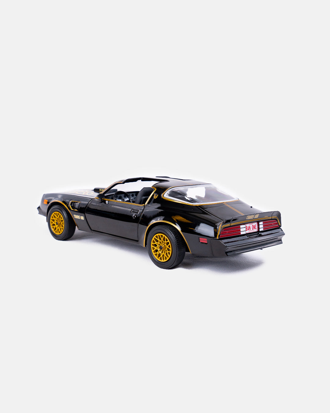 Greenlight Collectible - Pontiac Firebird Trans Am - 1977-1:24