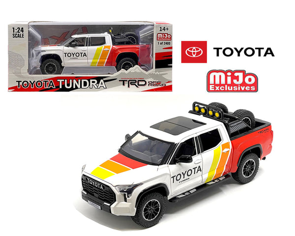 MiJo Exclusives 1:24 2023 Toyota Tundra TRD Off-Road 4×4 – White with Stripes
