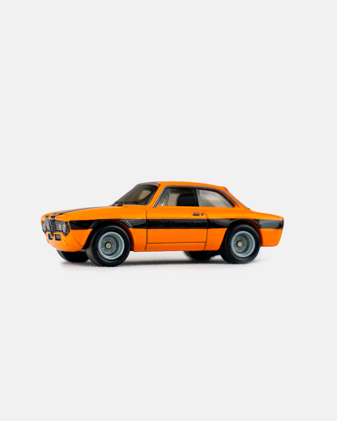 Hot Wheels Fast & Furious - Alfa Romeo Giulia Sprint GTA
