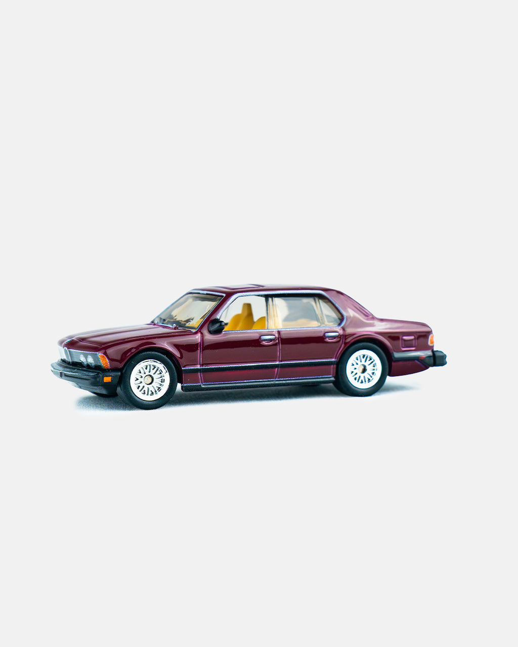 Hot Wheels Pop Culture - Stranger Things 1983 BMW 733i