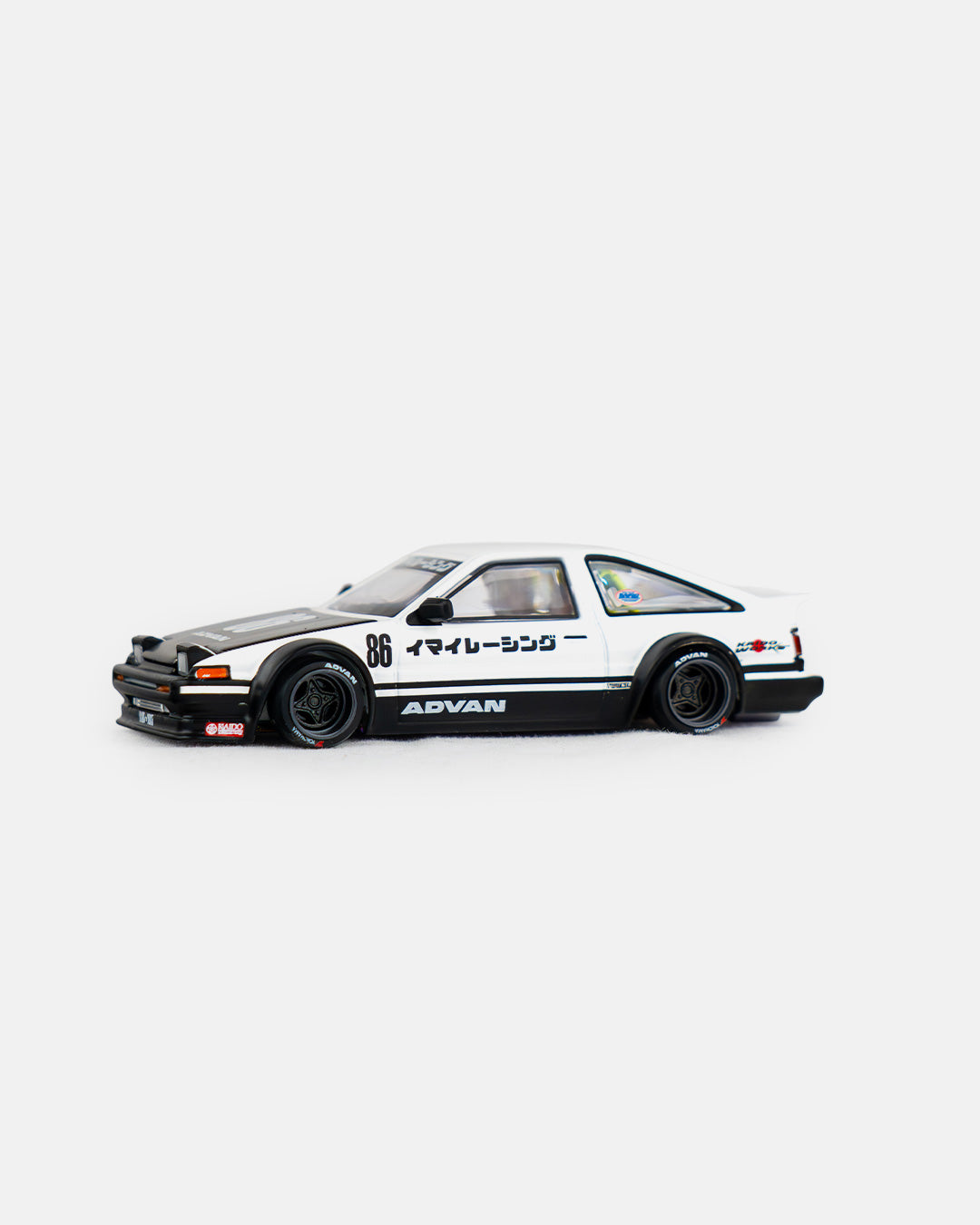 Kaido House x Mini GT 1:64 Toyota AE86 Sprinter Trueno Kaido Street V1- White
