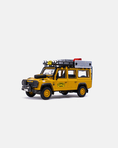 Mini GT 1:64 1989 Land Rover Def 110 - Camel Trophy Amazon Team Japan Petersen Exclusives