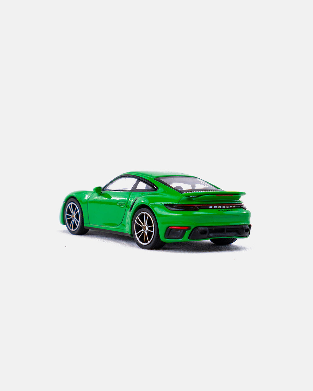 Mini GT 1:64 Petersen Porsche 911 Turbo S (Python Green)