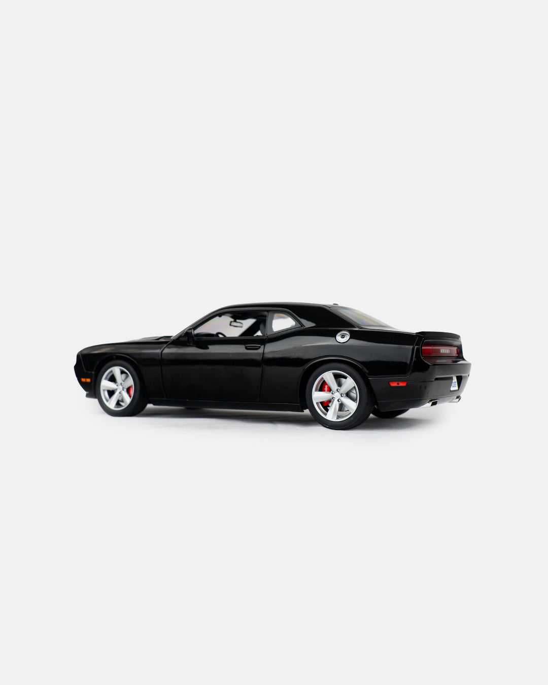NCIS: Los Angeles- 2009 Dodge Challenger SRT8 1:18 Scale