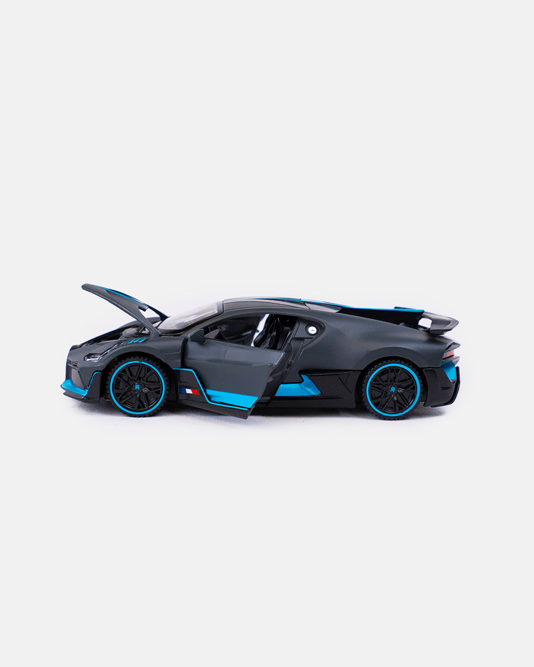 Rastar - 1:32 DIECAST BUGATTI DIVO