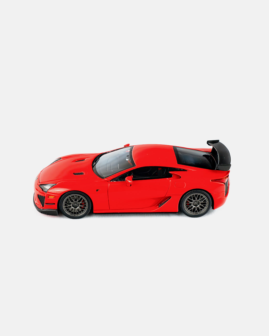 Spark x Diecast Social x Petersen - Lexus LFA Nürburgring Edition 2012 (JCCI Exclusive)