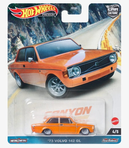 Hot Wheels Car Culture Canyon Warriors – 74 Volvo 142 GL