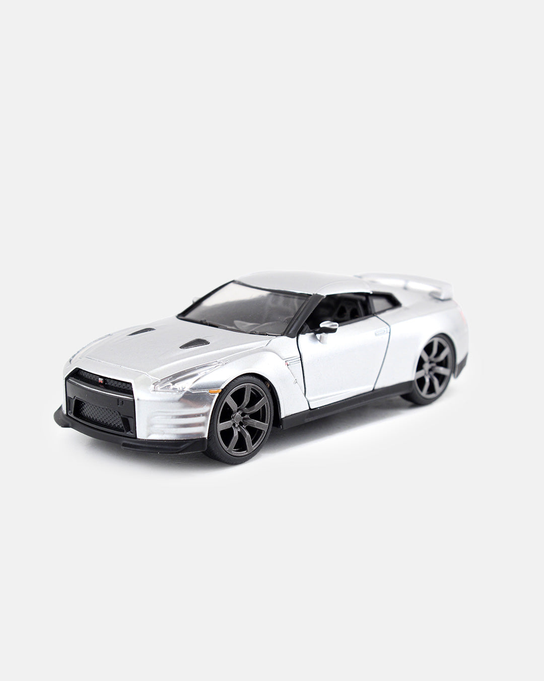 Jada 1:32 Brian’s Nissan GT-R (R35) – Silver – Fast & Furious