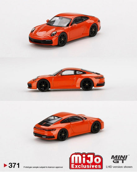 Porsche 911 (992) Carrera 4S Lava Orange